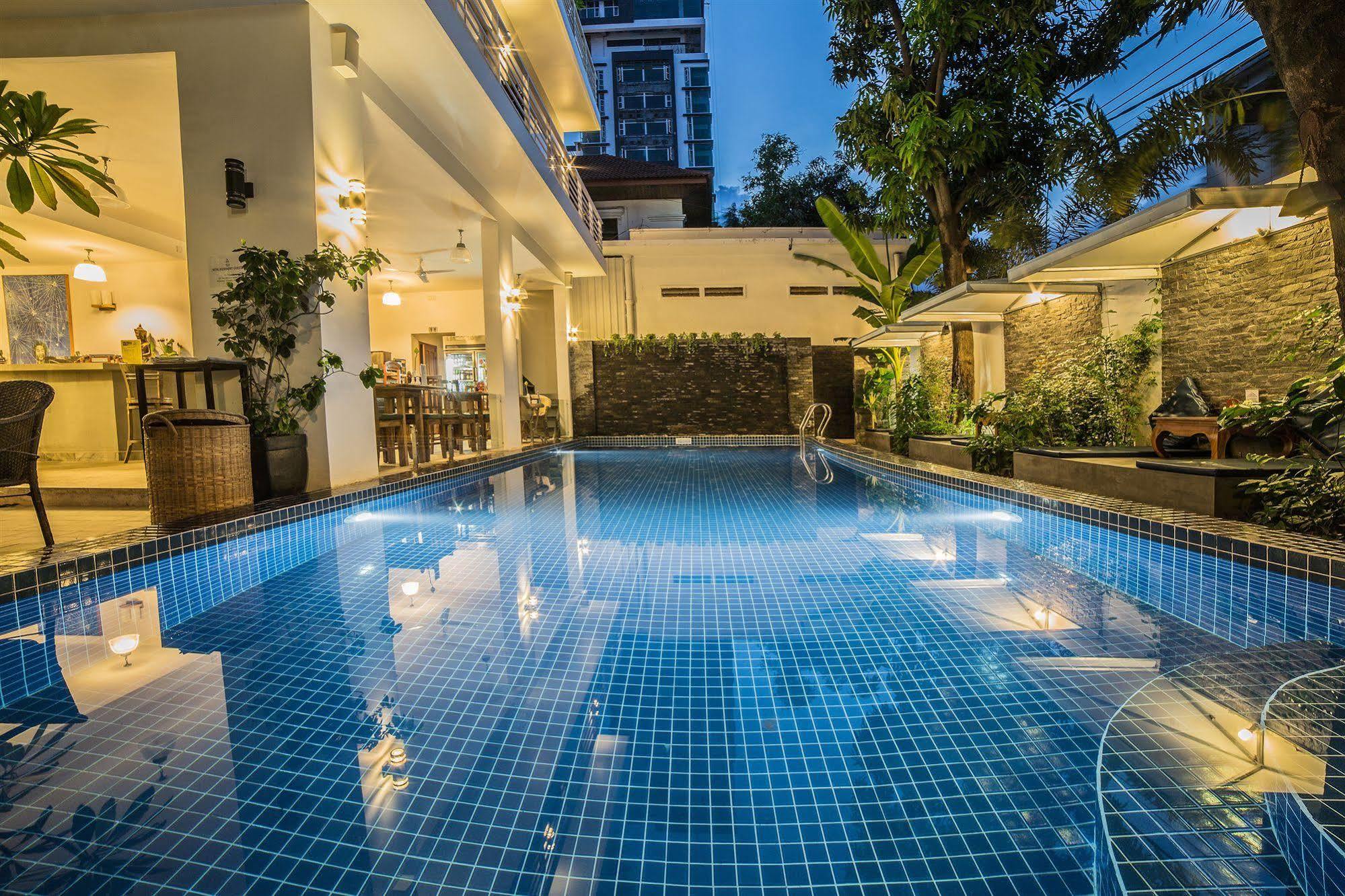 Anise Villa Boutique Hotel Phnom Penh Exterior photo